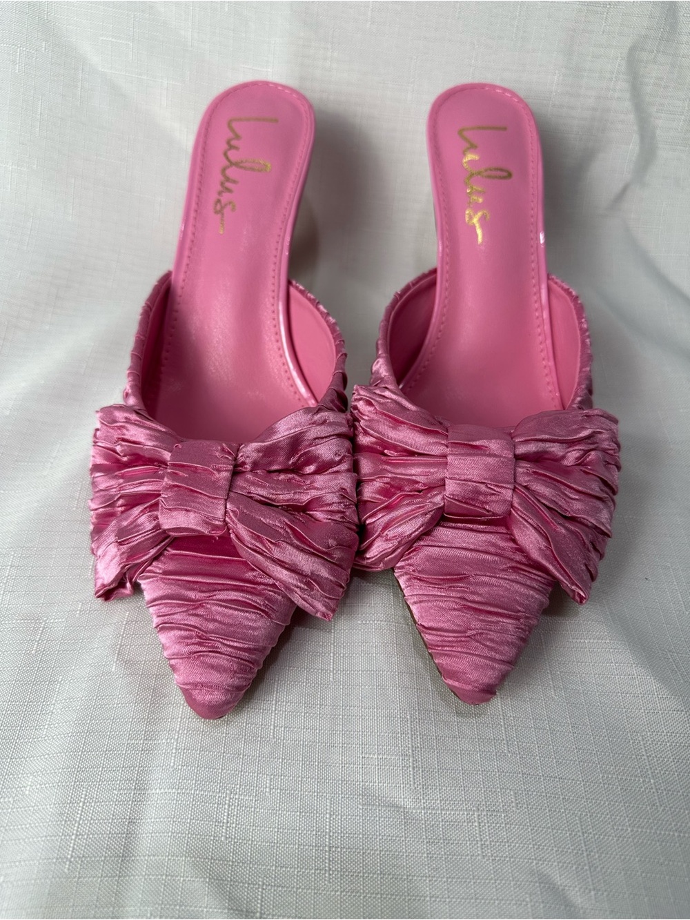 Lulu's Bettanie Pink Satin Ruched Bow Pointed Mule Size 8
